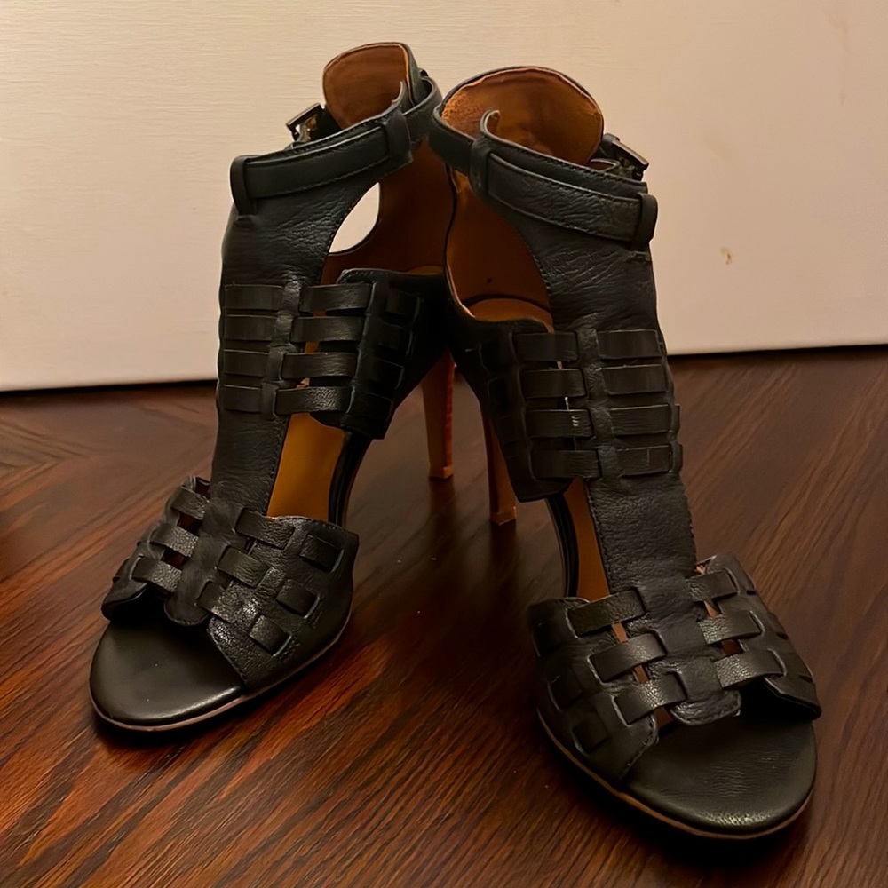 Nine West black heels
